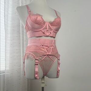 Honey Birdette 3 pc Belinda bra panty garter 34C M Pink Lace Lingerie Set